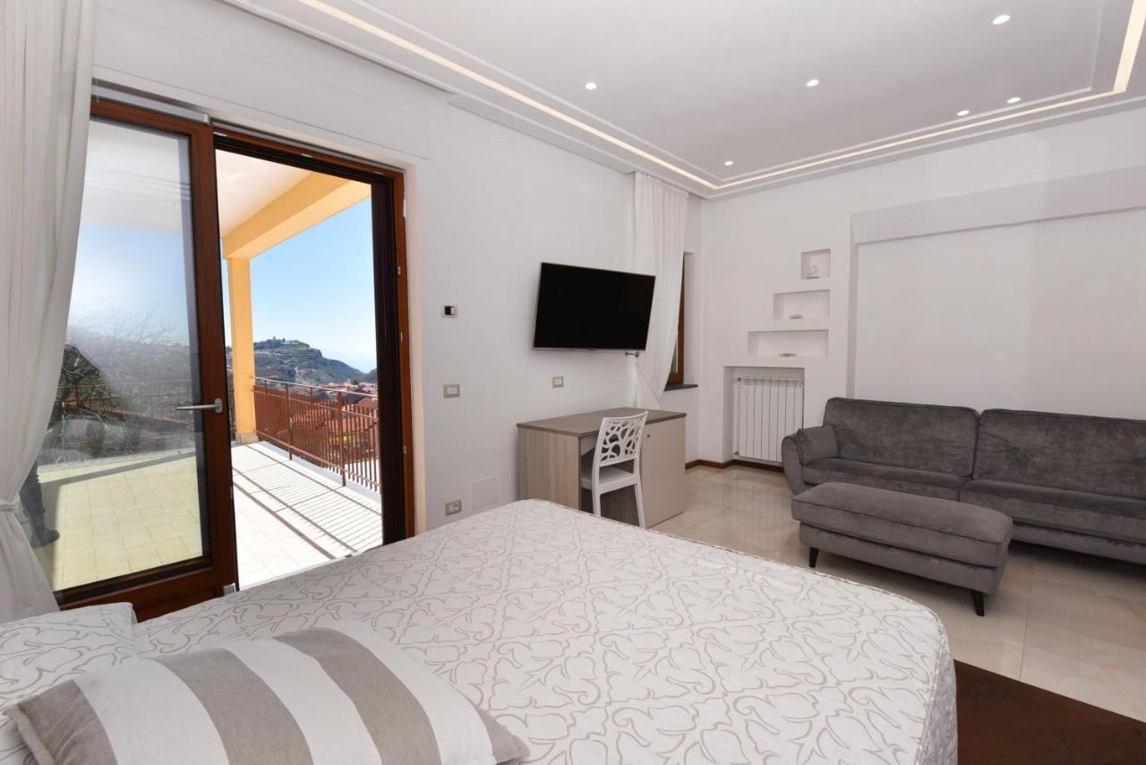 Relais Milò 3*